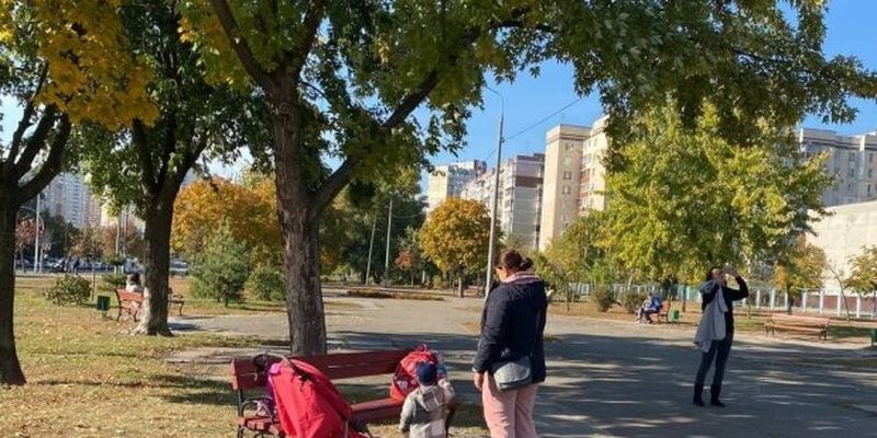 Замість няні: Мінсоцполітики допоможе українцям виховувати маленьких дітей і не втратити роботу