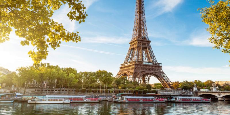 Главная достопримечательность Парижа временно закрыта для туристов