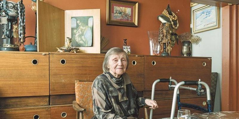 У Києві в останню путь провели українську художницю-шістдесятницю Семикіну