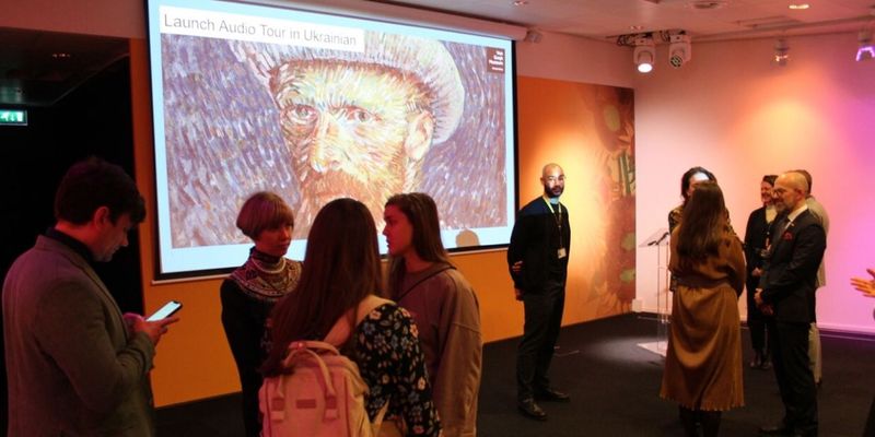 Голос родины в сердце Европы: аудиогид на украинском появился в Музее Ван Гога