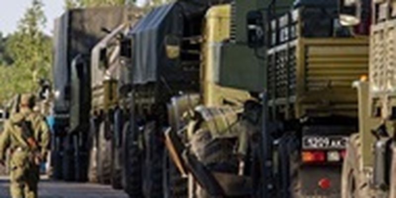В ОП подтвердили переброску оккупантами военной техники на Херсонщине