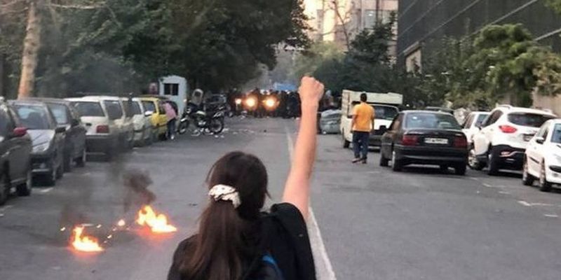 Протесты в Иране: правозащитники заявили о по меньшей мере 31 погибшем