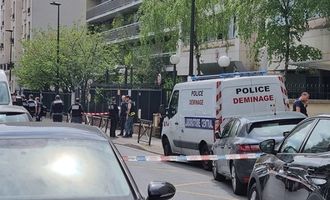 Неизвестные атаковали генконсульство Турции в Париже