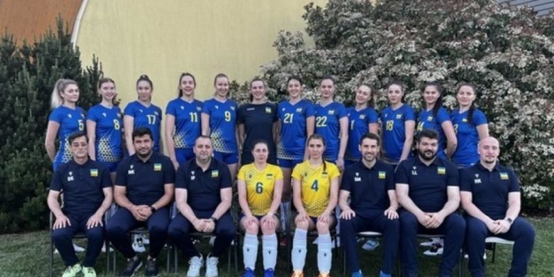 Украинские волейболистки начинают выступление в «Золотой Евролиге-2022»