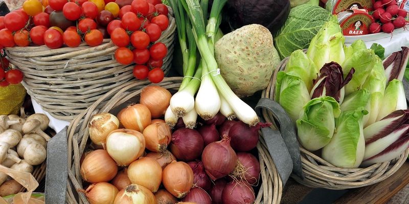 Овощи будут дешеветь, а мясо - дорожать: когда украинцам готовиться к новым ценам