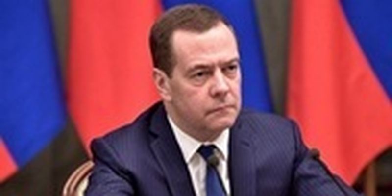 Медведев сказал, почему РФ спешит с "референдумами"
