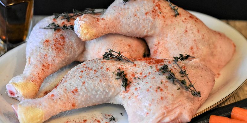 Україна веде переговори щодо віднолення експорту курятини в ЄС