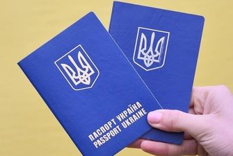 Українці зможуть оформлювати паспорти у Берліні за межами посольства