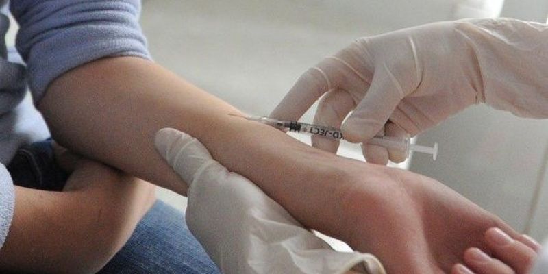 Израиль может провести третий этап испытания COVID-вакцины в Украине - посол
