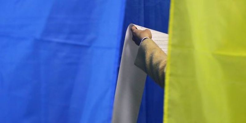 Понад 3 тисячі кримчан з анексованого півострова змінили місце голосування, щоб проголосувати на виборах