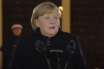 Ангела Меркель попрощалася з посадою канцлера під панк-рок 