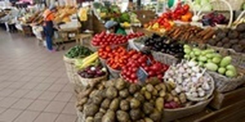 Беларусь отменила ограничения на вывоз продуктов в Польшу, Литву и Латвию
