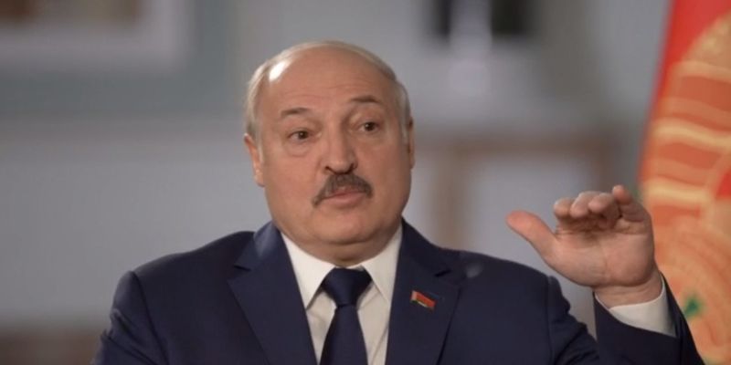 "Выпили по рюмке, завязался разговор". Лукашенко рассказал свою версию захвата Крыма в 2014 году