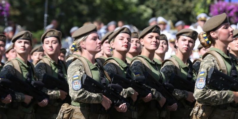 Гендерный прорыв в ВСУ: за десять лет женщин в армии стало больше в 15 раз