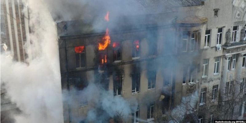 В Одессе продолжают опознавать погибших при пожаре