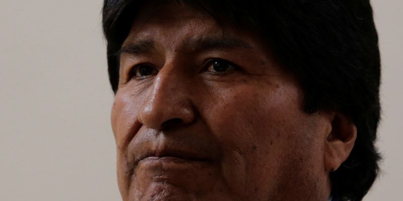 Мексика надала притулок президенту Болівії, який подав у відставку