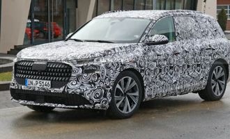 Audi вывела на тесты новое поколение Q7