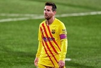Барселона выставит на аукцион первый контракт Месси