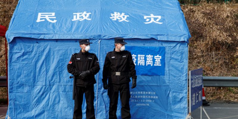 В Китае начались аресты за распространение в интернете слухов о пневмонии