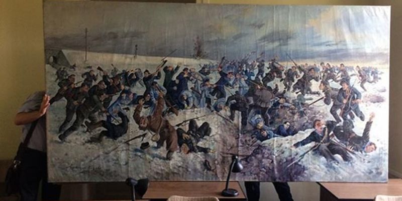 У Львові знайшли монументальну картину «Бій під Крутами»
