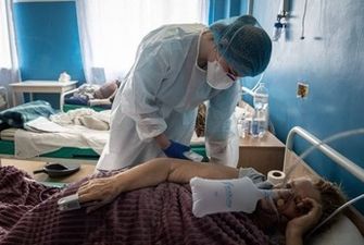 ​COVID-19 в Киеве бьет рекорды: зараженных в больницы кладут с "боем"