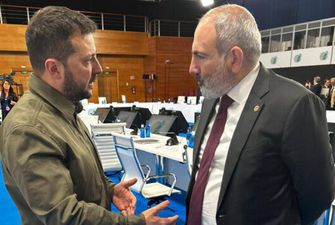 Зеленский может совершить визит в Армению для встречи с премьером Пашиняном