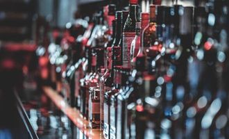В Запорожье продлено время продажи алкогольных напитков