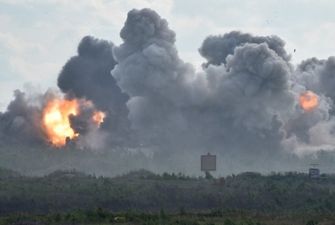 На Донбассе подорвались три мирных жителя на минах боевиков: подробности