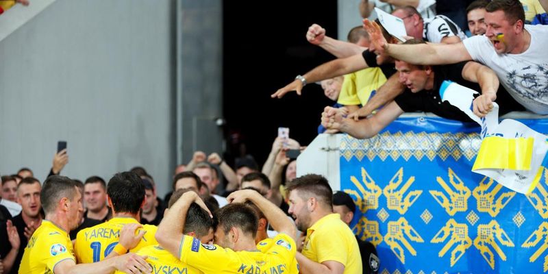 Завершити рік без поразок: анонс матчу Сербія - Україна