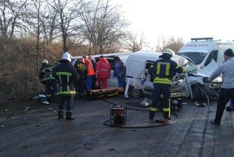 На Одещині сталася жахлива ДТП: одна загибла, четверо постраждалих, серед яких діти