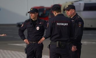 Называл себя "богом": в российском Челябинске мужчину сдали полиции