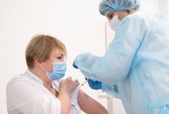 Повідомили кількість вакцинованих від коронавірусу в Україні