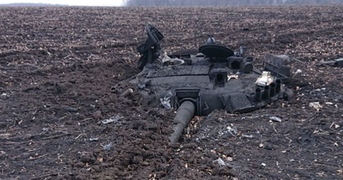 Бой сумах. Подбитые российские танки в Украине.