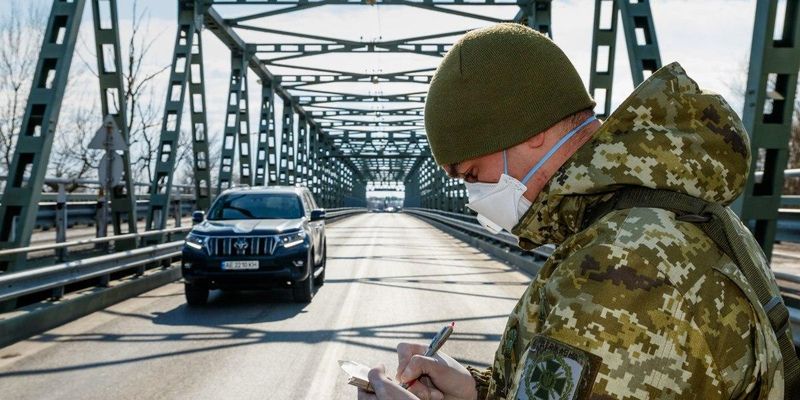 Україна не планує закривати кордон через поширення у світі коронавірусу - Пристайко