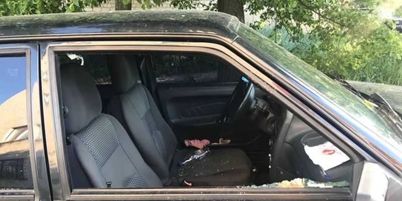 На Харьковщине пьяный мужчина пытался угнать 12 авто