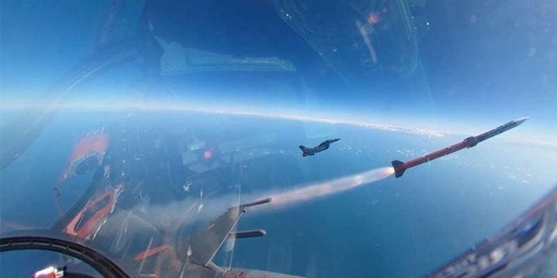 Турция успешно испытала собственную ракету класса «воздух-воздух»