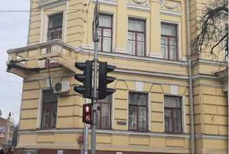 В Харькове рухнул старинный балкон