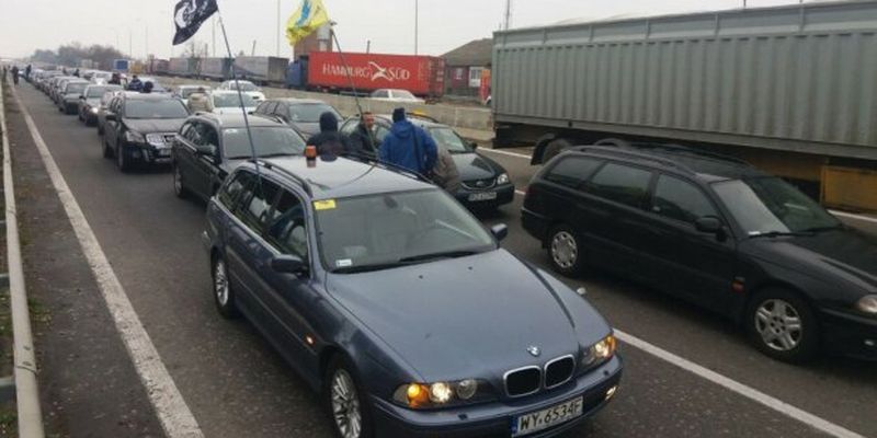 Євробляхи опинилися поза законом: водії висловилися про штрафи