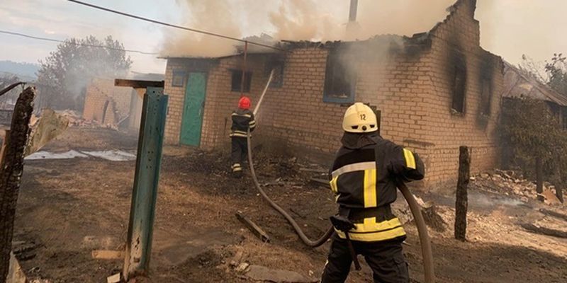 Пожары на Луганщине: Верховная Рада потребовала уволить главу области