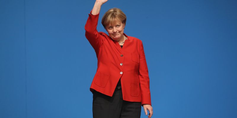 Ангела Меркель уйдет с должности канцлера Германии под панк-рок песню