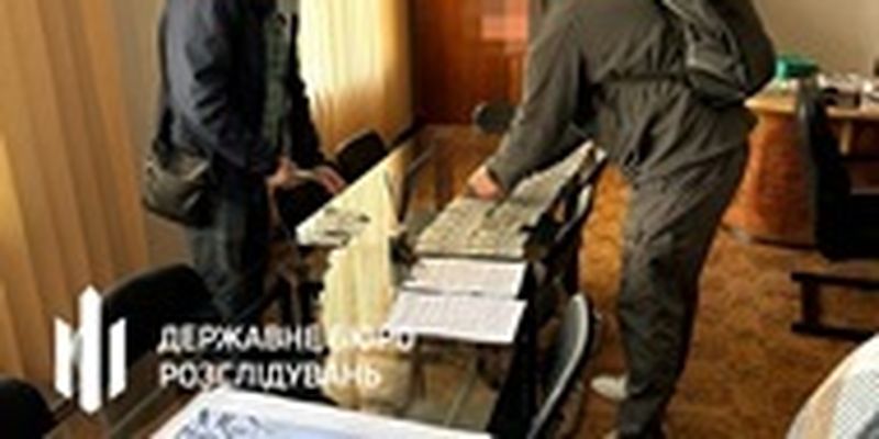 В Днепропетровской области мэра и секретаря совета арестовали за взяточничество