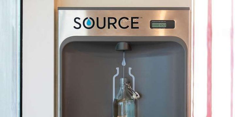 Американська компанія почне продавати воду з повітря