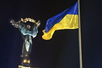 Социологи выяснили, кому украинцы доверяют больше всего