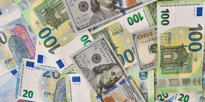 Доллар по 40 гривень: эксперты предупредили о «черном лебеде», из-за которого доллар подорожает
