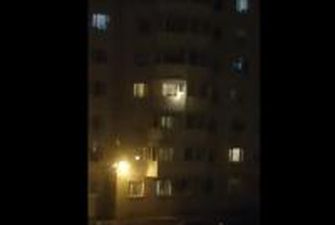 Гнев после ссоры: россиянин с балкона открыл огонь из автомата