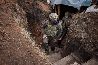 Зеленский посетил позиции ВСУ на Донбассе