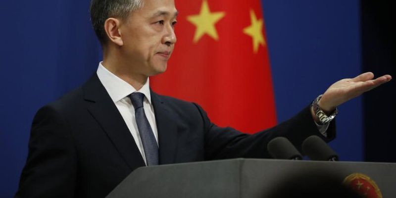 Китай отреагировал на обвинения НАТО в поддержке России в войне против Украины