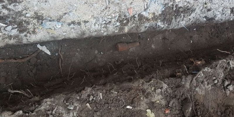 Під Запоріжжям на території школи знайшли арсенал боєприпасів: фото