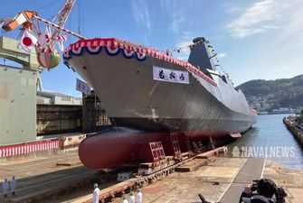Япония спустила на воду головной стелс-фрегат нового поколения