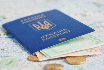 Запрет на выезд за границу и вождение: в Украине наказали больше 123 тысячи неплательщиков алиментов